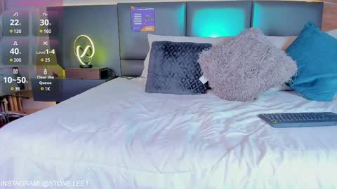 Stone Lee  online show from 01/15/25, 06:12