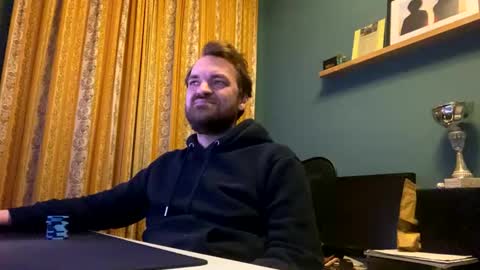 Snapshot of stonednboner chatting on 02/01/25, 05:47 Stonerboner online show from 02/01/25, 05:47