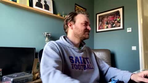 Snapshot of stonednboner chatting on 03/02/25, 12:32 Stonerboner online show from 03/02/25, 12:32