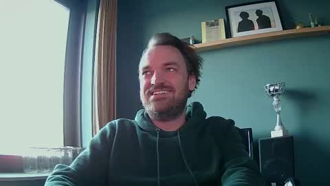 Snapshot of stonednboner chatting on 03/05/25, 04:57 Stonerboner online show from 03/05/25, 04:57