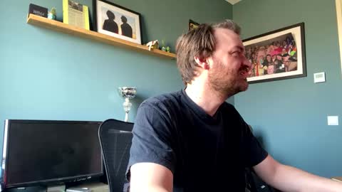 Snapshot of stonednboner chatting on 03/09/25, 11:36 Stonerboner online show from 03/09/25, 11:36