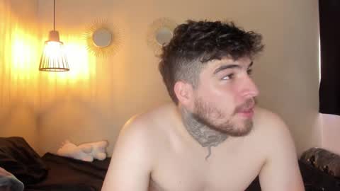 Snapshot of stoneepaul chatting on 02/02/25, 05:48     --free-- online show from 02/02/25, 05:48