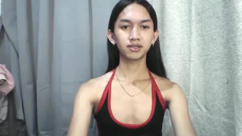 Snapshot of stonehard_sophia chatting on 12/27/24, 03:09 Cute Sophia online show from 12/27/24, 03:09