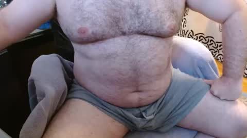 Stonerbear42 online show from 09/30/25, 01:05