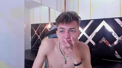 Snapshot of stonne69 chatting on 02/26/25, 01:08 stonne69 online show from 02/26/25, 01:08