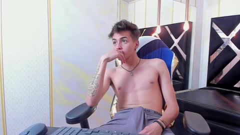 Snapshot of stonne69 chatting on 03/08/25, 06:37 stonne69 online show from 03/08/25, 06:37