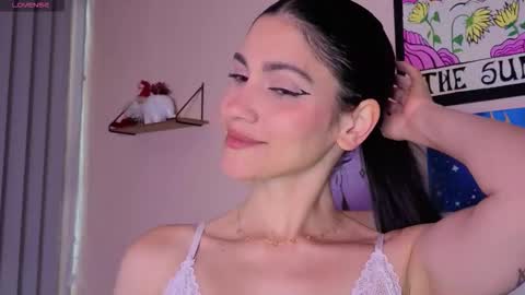 Snapshot of stonned_candy chatting on 02/06/26, 07:50 Liz online show from 02/06/26, 07:50