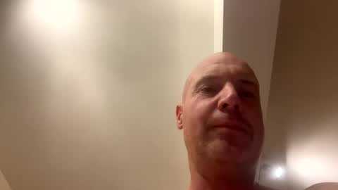 Stoodley22 online show from 11/11/25, 06:30