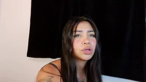 Snapshot of storm_doll chatting on 05/15/26, 11:01 storm doll online show from 05/15/26, 11:01
