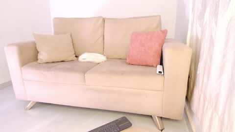 Zoe -INDEPENDENT MODEL online show from 06/05/26, 02:07