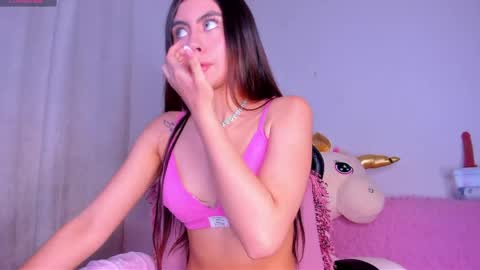 Snapshot of stormi_th chatting on 04/06/26, 03:04 stormi_th online show from 04/06/26, 03:04