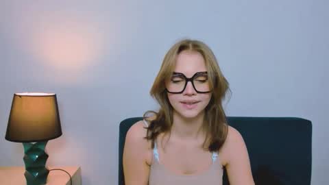 Snapshot of stormigold chatting on 03/04/26, 03:51 Stormi online show from 03/04/26, 03:51