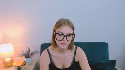 Stormi online show from 04/06/26, 01:12