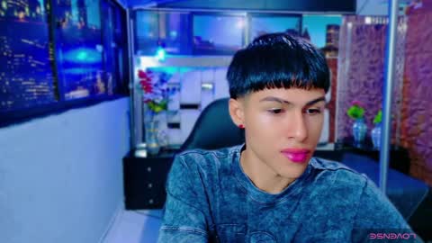 Snapshot of stormluxx chatting on 12/02/25, 11:48 stormluxx online show from 12/02/25, 11:48