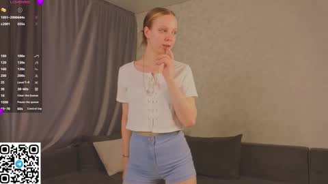 Luna online show from 03/21/26, 01:37