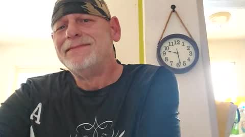 Snapshot of stormynorm14 chatting on 12/21/24, 02:26 stormynorm14 online show from 12/21/24, 02:26