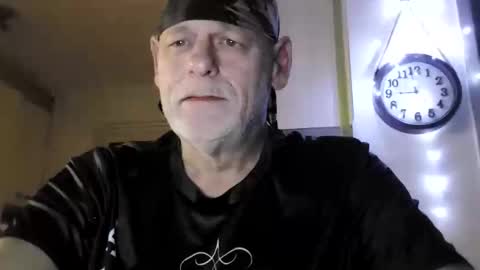 Snapshot of stormynorm14 chatting on 01/15/25, 01:56 stormynorm14 online show from 01/15/25, 01:56