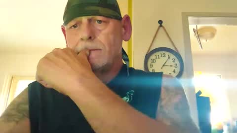 Snapshot of stormynorm14 chatting on 10/04/25, 07:01 stormynorm14 online show from 10/04/25, 07:01
