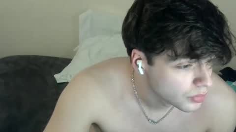 Snapshot of str11111 chatting on 02/14/25, 11:42 str11111 online show from 02/14/25, 11:42