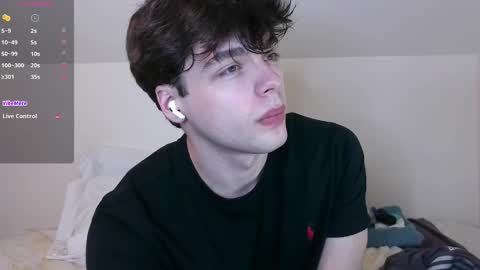 Snapshot of str11111 chatting on 03/03/25, 01:53 str11111 online show from 03/03/25, 01:53