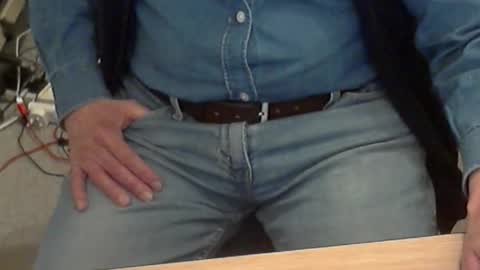 Dave online show from 03/22/26, 07:39