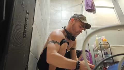 Str8 online show from 02/17/25, 05:47