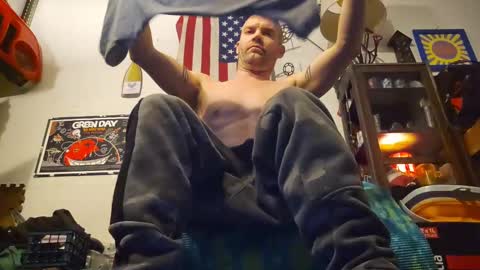 Str8 online show from 02/25/25, 05:52