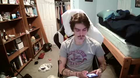 Snapshot of str8whiteboy21 chatting on 02/14/25, 01:13 str8whiteboy21 online show from 02/14/25, 01:13
