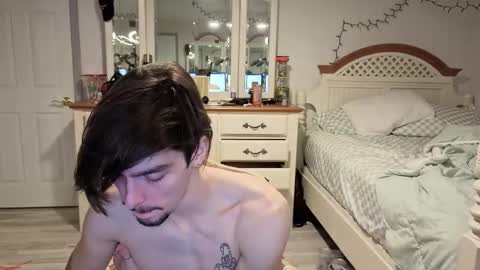 str8whiteboy21 online show from 12/22/25, 06:10