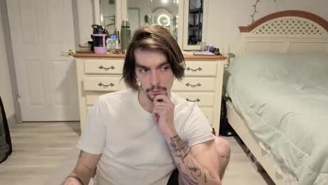 str8whiteboy21 online show from 02/02/26, 07:07