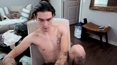str8whiteboy21 online show from 06/03/26, 08:47