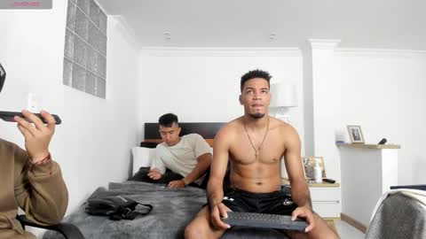 straight__friends online show from 02/16/26, 02:35