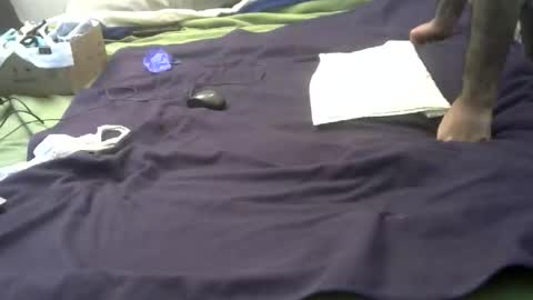 straightboytoy713851 online show from 04/21/26, 10:43