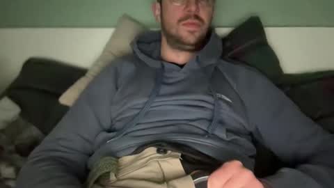 Snapshot of straightfirelotus1000000 chatting on 03/04/26, 04:13 straightfirelotus1000000 online show from 03/04/26, 04:13