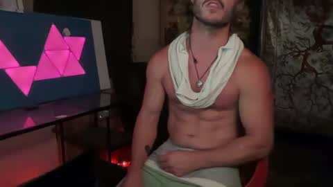 Cowboy Zuhly online show from 07/05/26, 07:04