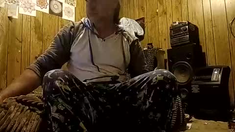 straightmaletouse online show from 04/01/26, 11:44