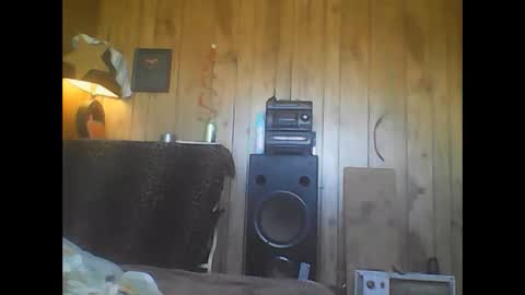 Snapshot of straightmaletouse chatting on 05/06/26, 10:37 straightmaletouse online show from 05/06/26, 10:37