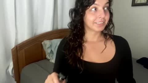 lucille beatrice luficer call me lucy online show from 11/29/25, 06:05