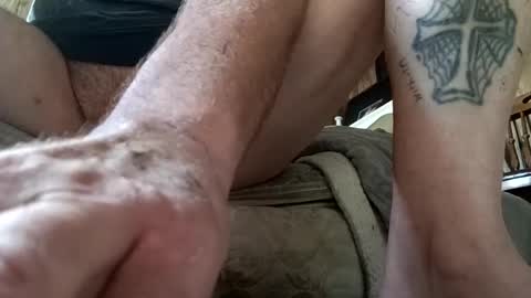 Snapshot of straighttoy chatting on 09/16/25, 09:27 straighttoy online show from 09/16/25, 09:27