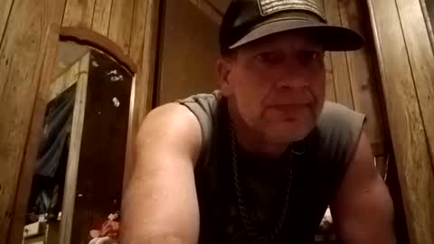 Snapshot of straighttoy chatting on 09/20/25, 03:18 straighttoy online show from 09/20/25, 03:18