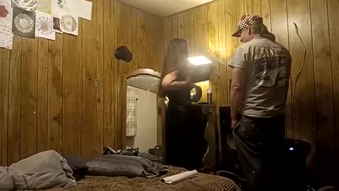 straighttoy online show from 02/04/26, 01:28