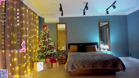 Laura online show from 12/29/24, 02:38