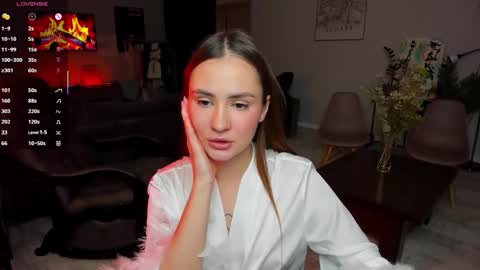 Laura online show from 11/07/25, 07:14