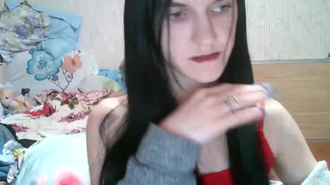 Strawberry Storm online show from 04/07/26, 06:19