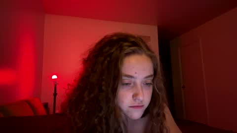 Strawberrylotsacake online show from 09/30/25, 05:23