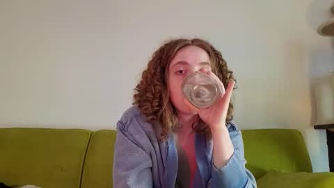 Strawberrylotsacake online show from 10/10/25, 06:18