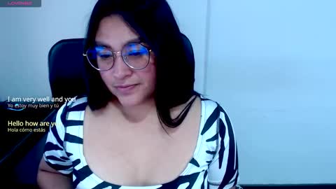 strawlux online show from 03/24/26, 05:01