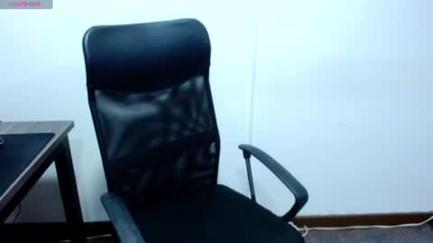 strawlux online show from 07/23/26, 01:53