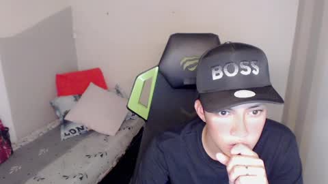 Street online show from 04/06/26, 08:21