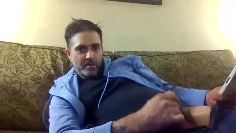 Snapshot of strictdaddy13 chatting on 10/13/25, 06:02 strictdaddy13 online show from 10/13/25, 06:02